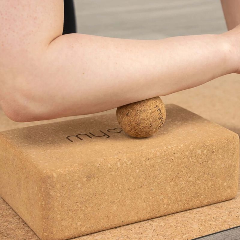 М'яч для масажу Myga 5 cm brown 6