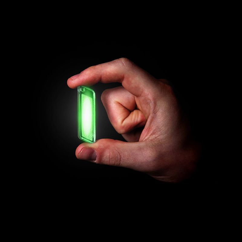 Позначка Lifesystems Glow green 2