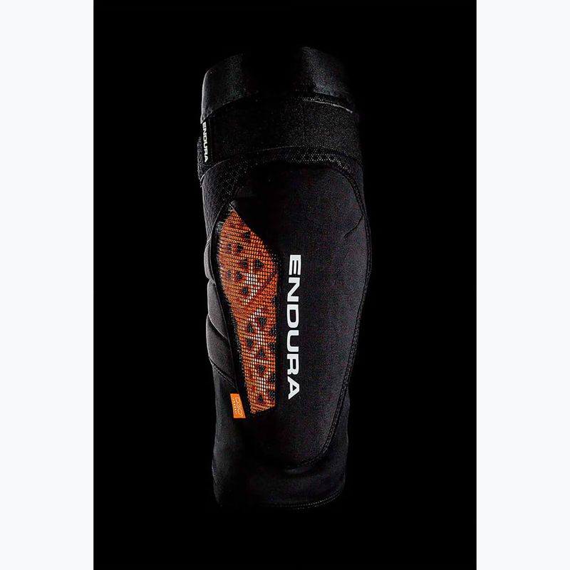 Велосипедні захисні наколінники Endura MT500 Lite Knee Pad чорні 2