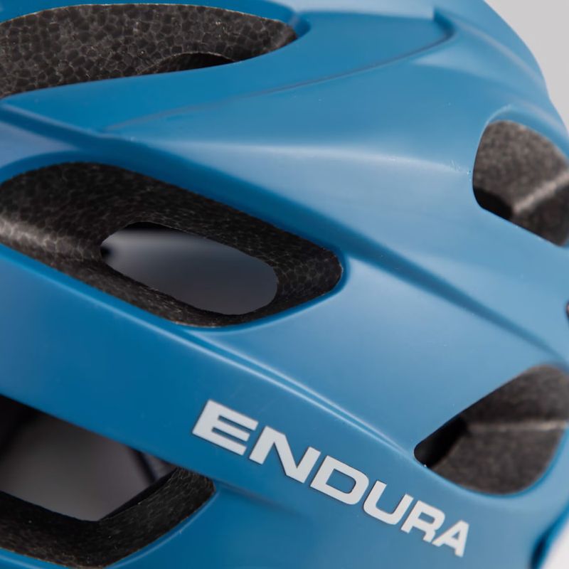 Велосипедний шолом Endura Hummvee з чорницею 8