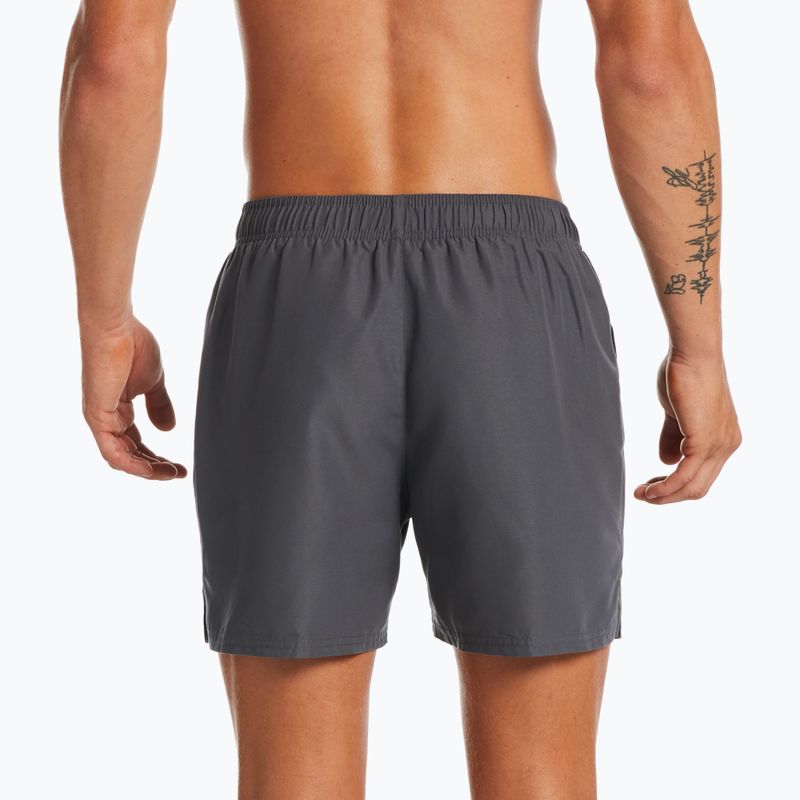 Шорти для плавання чоловічі Nike Essential 5" Volley сірі NESSA560-018 2