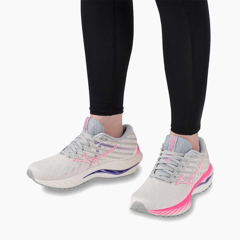 Кросівки для бігу жіночі Mizuno Wave Inspire 19 snow white/ hi vis pink/ purple punch 9