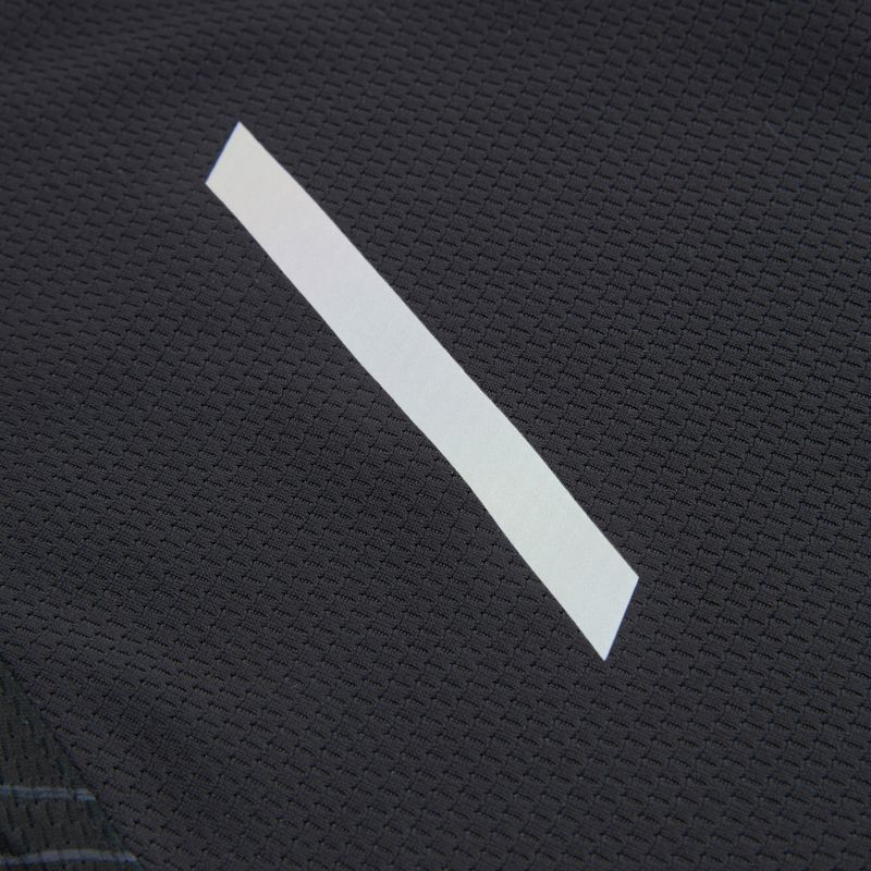 Футболка для бігу чоловіча Mizuno Graphic Trail Tee black 4