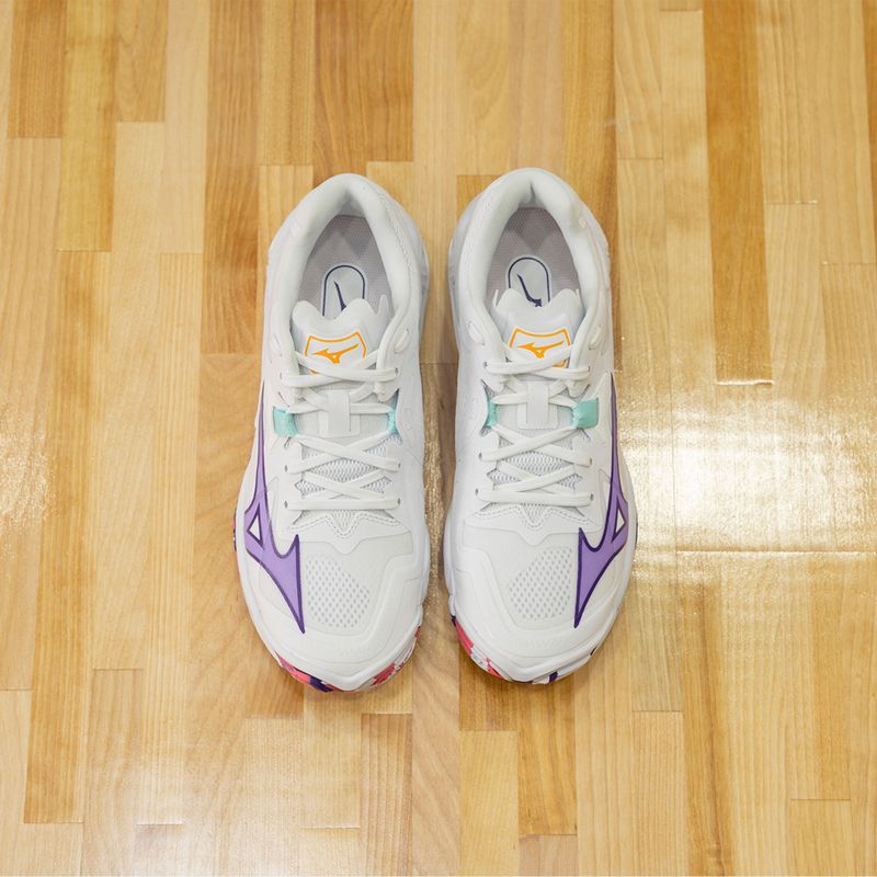 Жіноче взуття для волейболу Mizuno Wave Lightning Z8 біле/фіолетовий індиго/camelliaros 14
