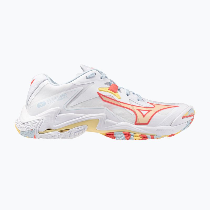 Кросівки волейбольні жіночі Mizuno Wave Lightning Z8 white/calypso coral/pale banan