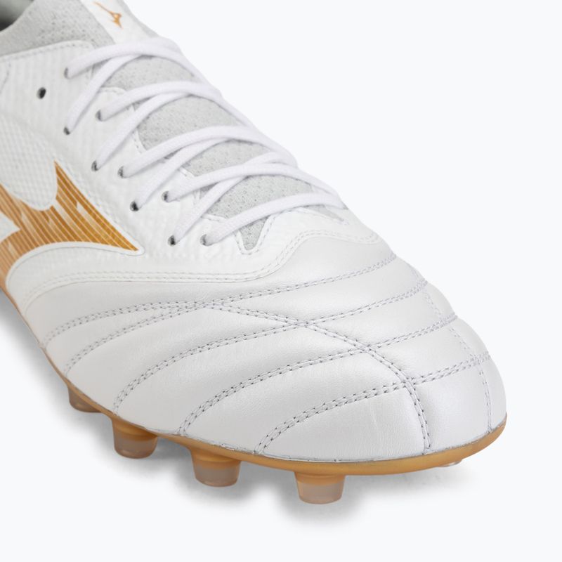 Кросівки футбольні Mizuno Morelia Neo IV Beta Elite FG white/mp gold/cool gray 3c 7