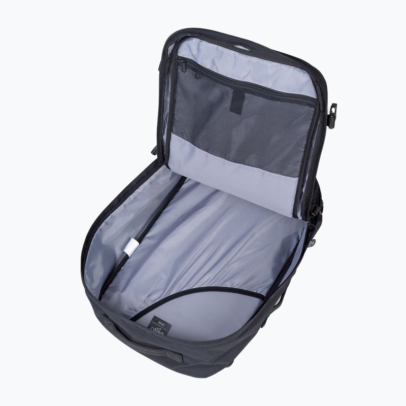 Туристичний рюкзак CabinZero Classic Plus 42 л абсолютно чорний 7