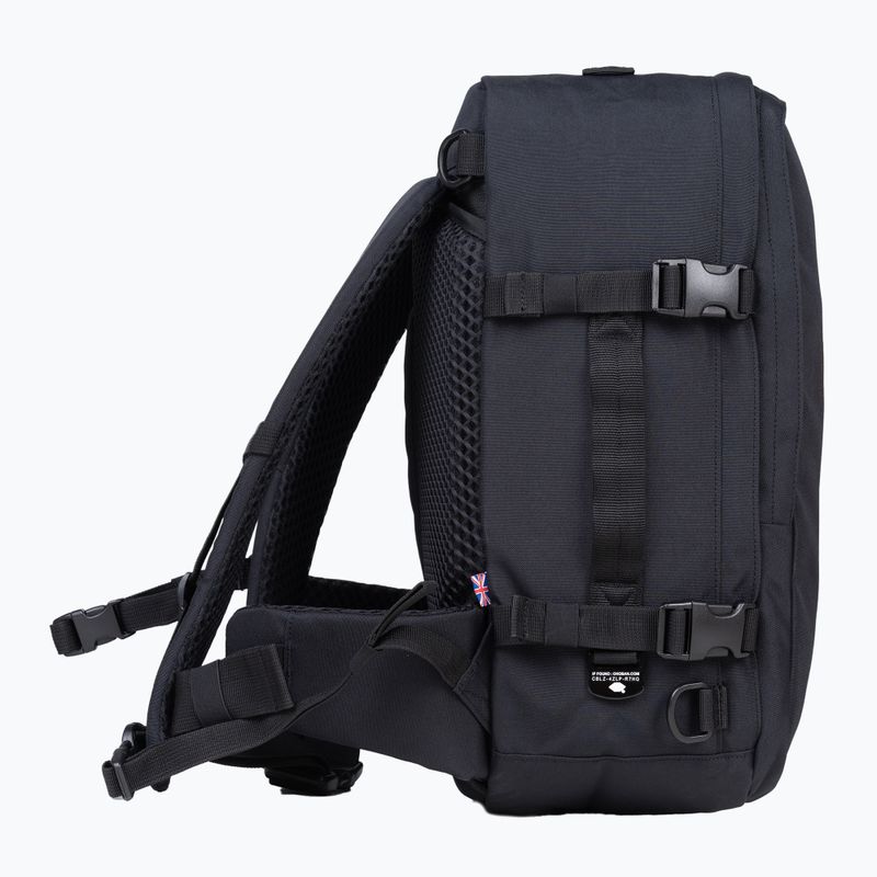Рюкзак туристичний CabinZero Classic Pro 32 л absolute black 6