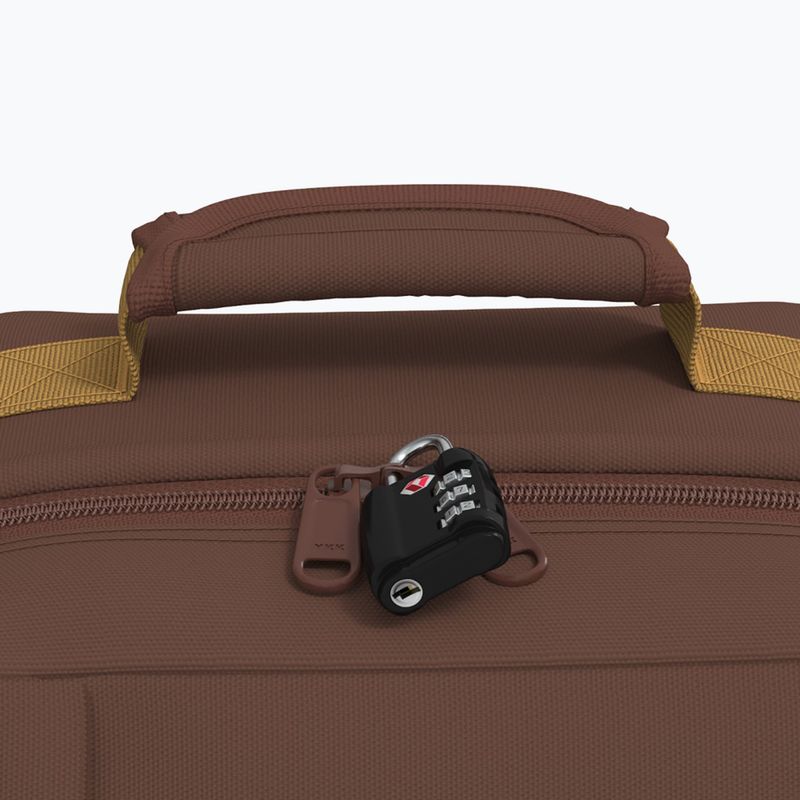 Туристичний рюкзак CabinZero Classic 28 л з бельгійського шоколаду 8