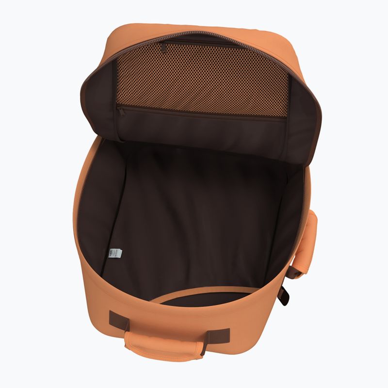 Рюкзак туристичний CabinZero Classic 36 л gobi sands 7