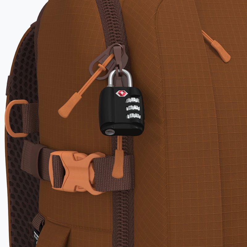 Рюкзак для подорожей CabinZero Adventure 42 l saigon coffee 9