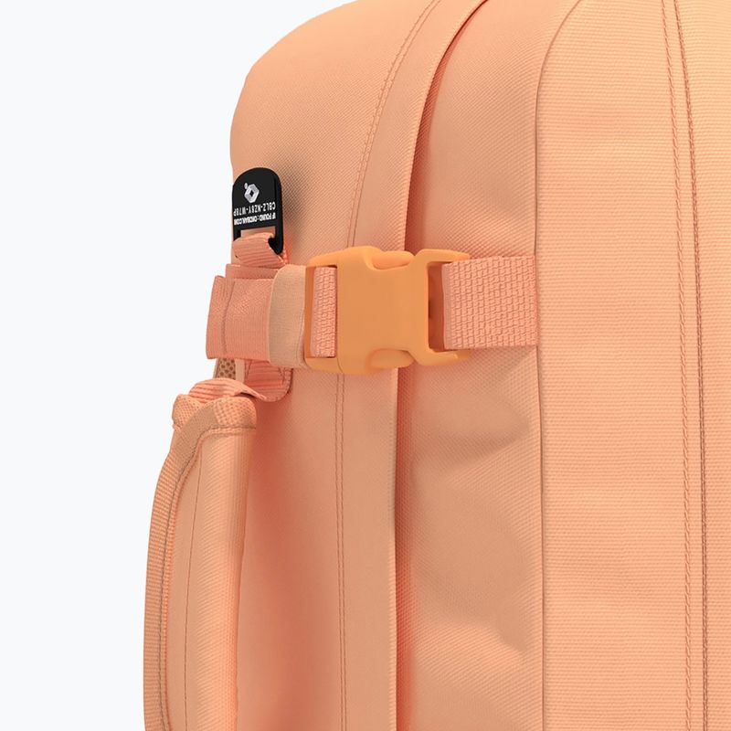 Туристичний рюкзак CabinZero Classic 28 l sunny day 7