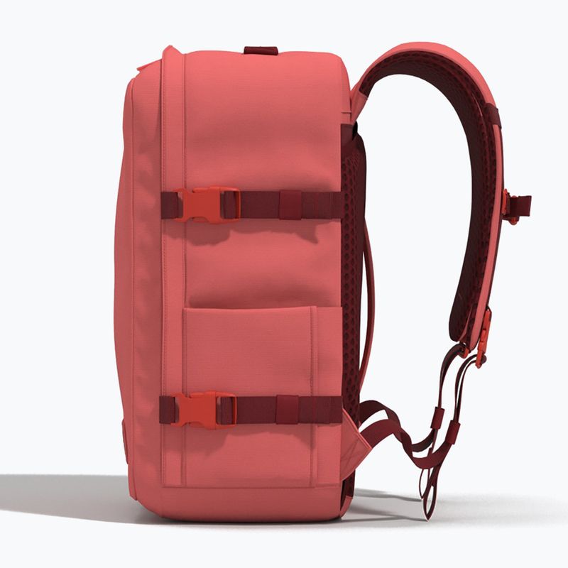 Рюкзак туристичний CabinZero Classic Plus 32 л peach valley 6