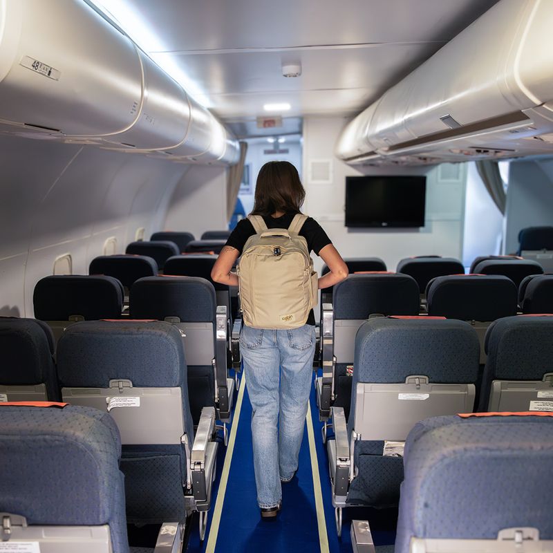 Рюкзак туристичний CabinZero Classic Tech 28 l shell white 16