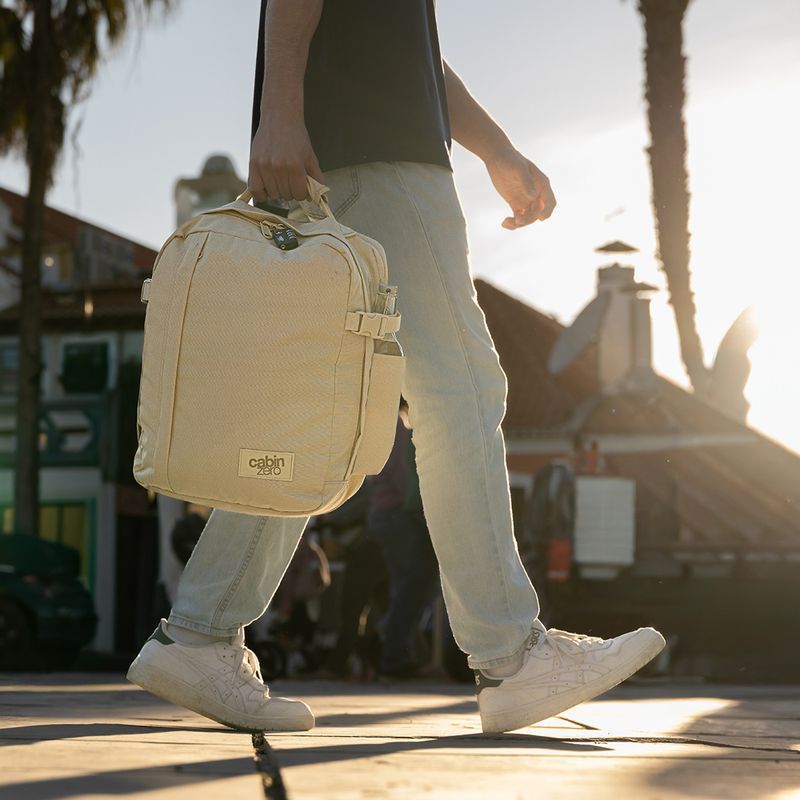 Рюкзак для подорожей CabinZero Classic Tech 28 l shell white 20