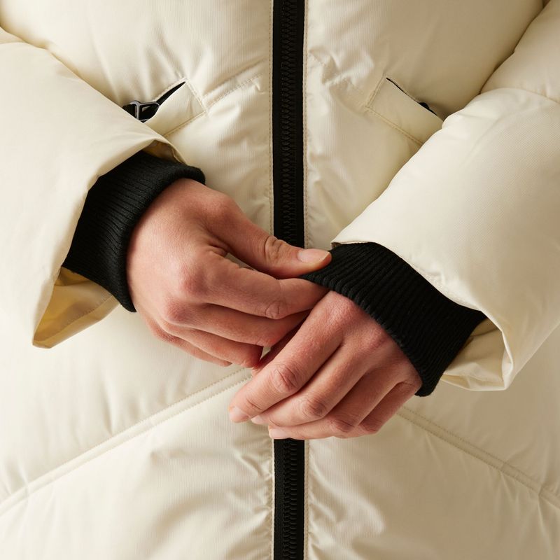 Жіноче утеплене пальто REGATTA Ujeane stone white/black 7