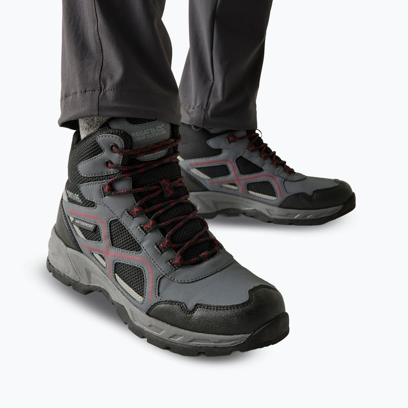 Взуття туристичне чоловіче REGATTA Vendeavour granite/rio red 7