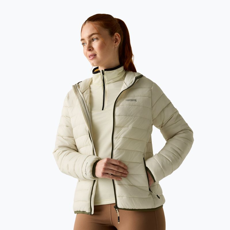 Пуховик жіночий Regatta Hooded Marizion lightvanilla 5