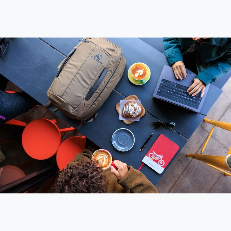 Рюкзак трекінговий Gregory Border 30 л mesa brown 11