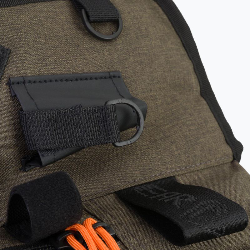 Сумка для риболовлі Savage Gear Specialist Sling Bag коричнева  74237 5