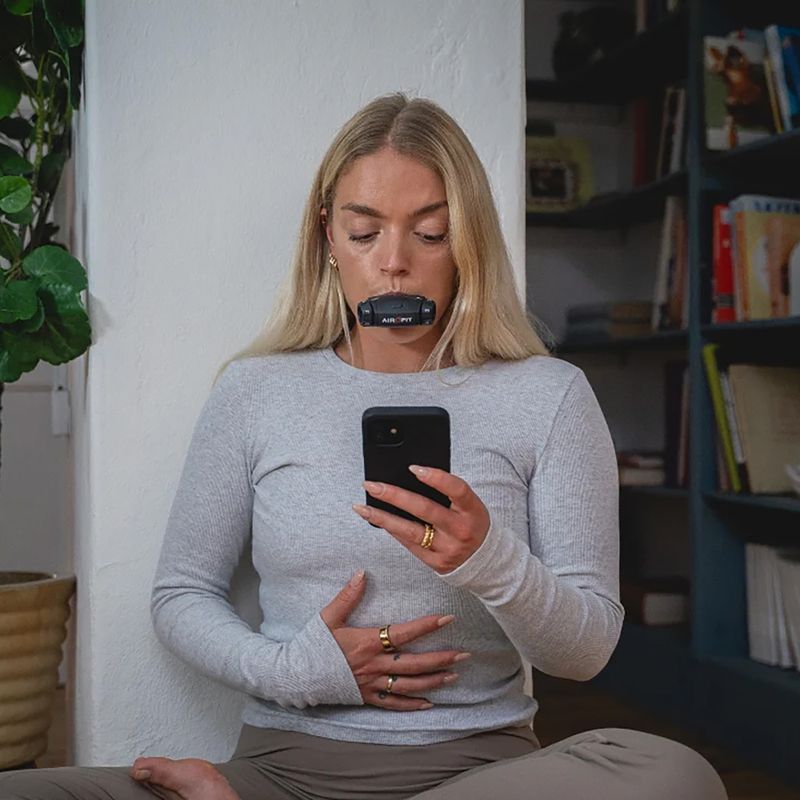 Тренажер для дихання Airofit Elite dark black/grey 3