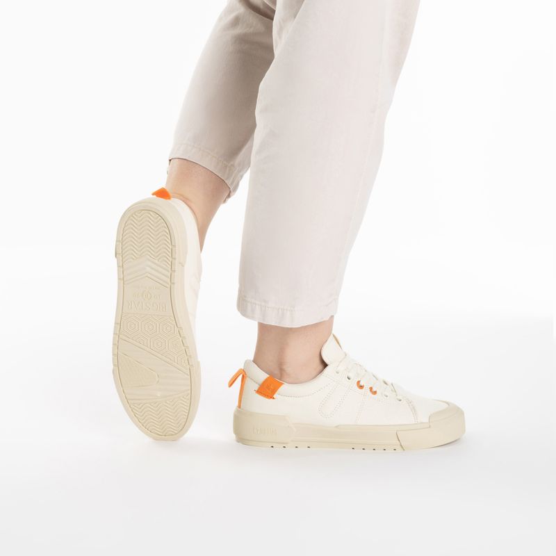 Кросівки жіночі BIG STAR NN274445 беж 2