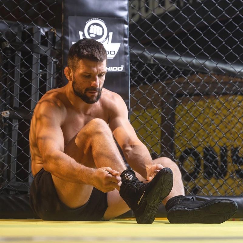 Боксерські черевики DBX BUSHIDO ARS-2051B black 11