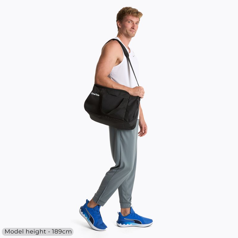Сумка для тренувань OneTeam Passa 26 л чорний 2