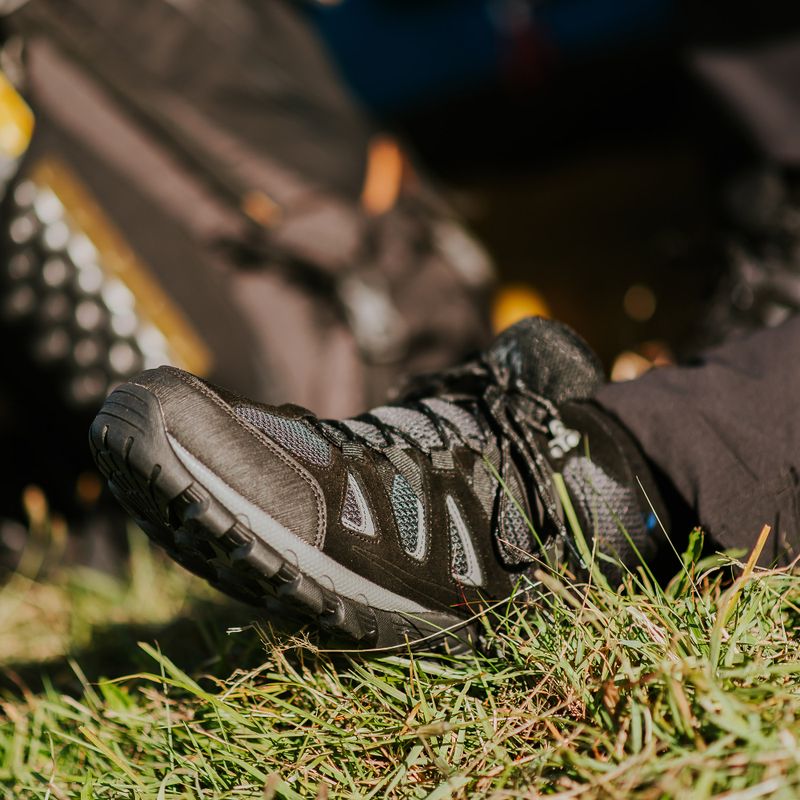 Чоловічі трекінгові черевики KADVA Traver Mid WaterProof чорний 15