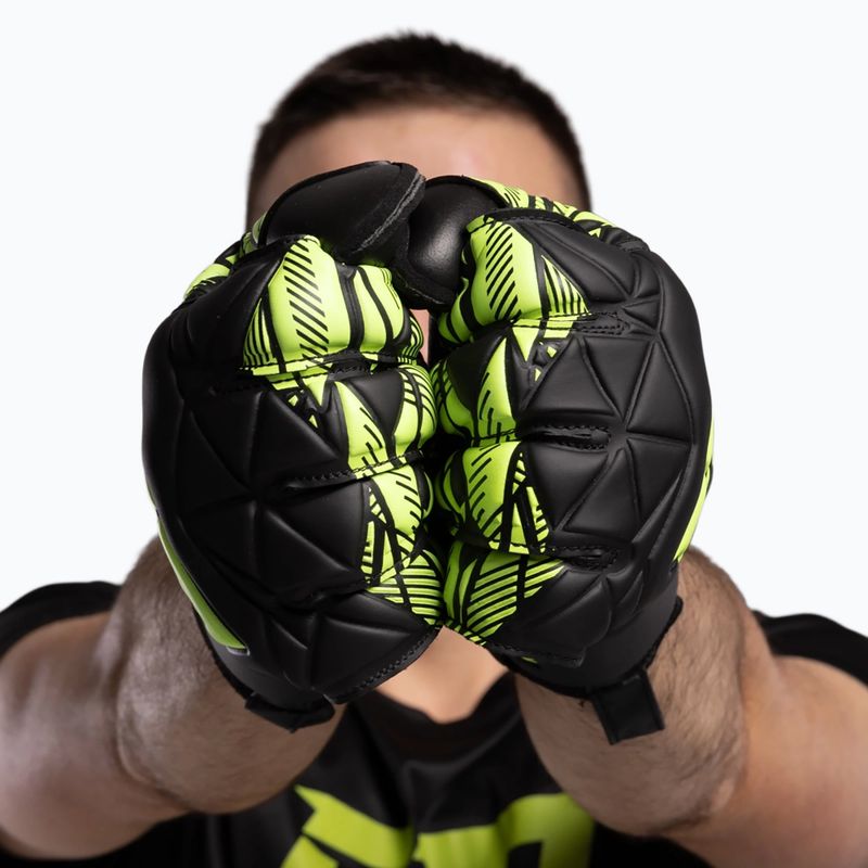 Рукавиці воротарські Football Masters Invictus X Training black/green 6