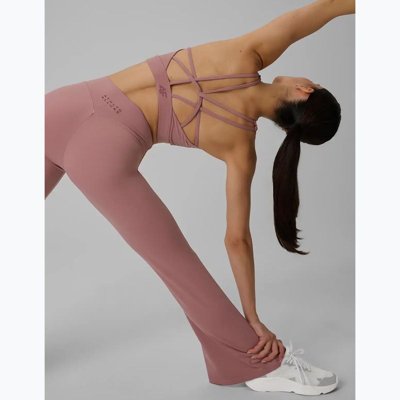 Бюстгальтер для тренувань 4F Athletic Allure F208 light pink 7