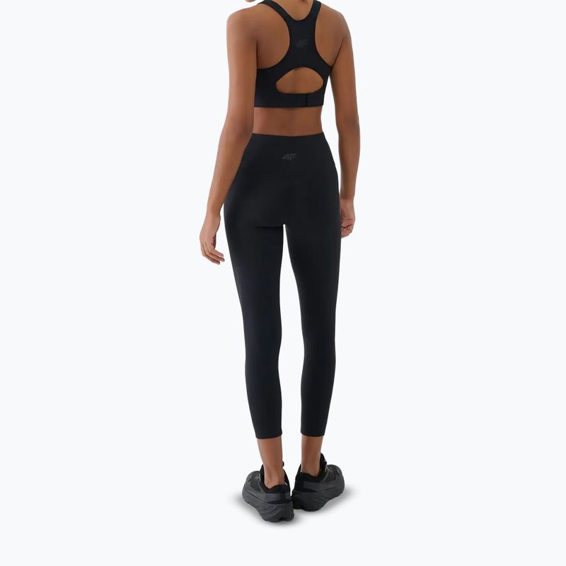 Бюстгальтер для тренувань 4F Multiactive F223 deep black 4