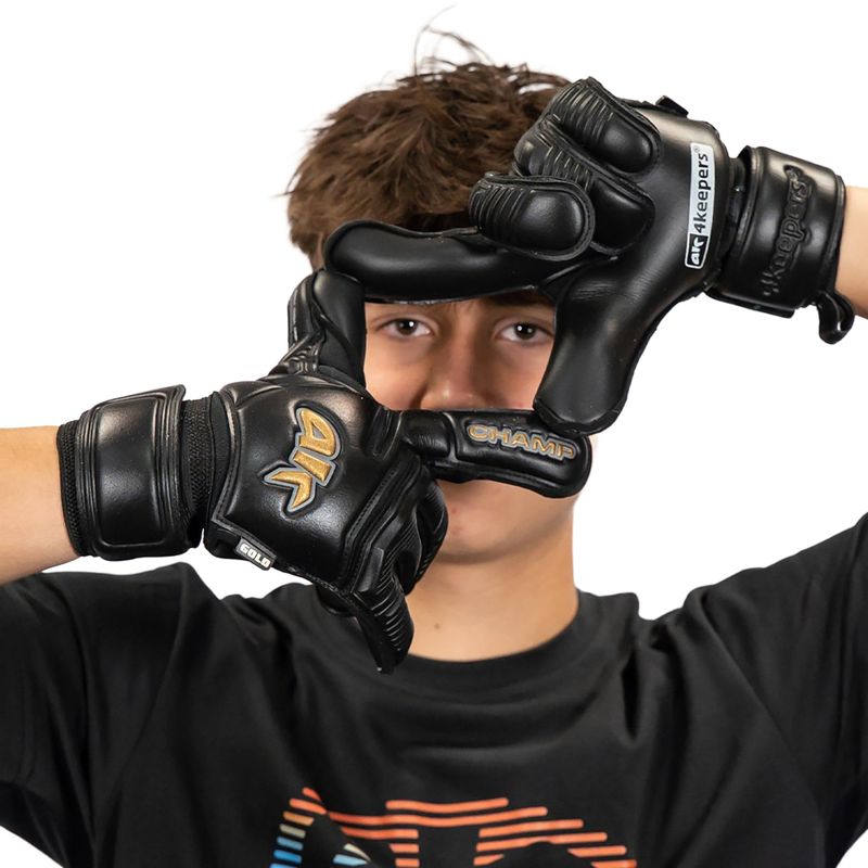 Рукавиці воротарські дитячі 4keepers Champ Gold Black VII RF2G Jr gold/black 7