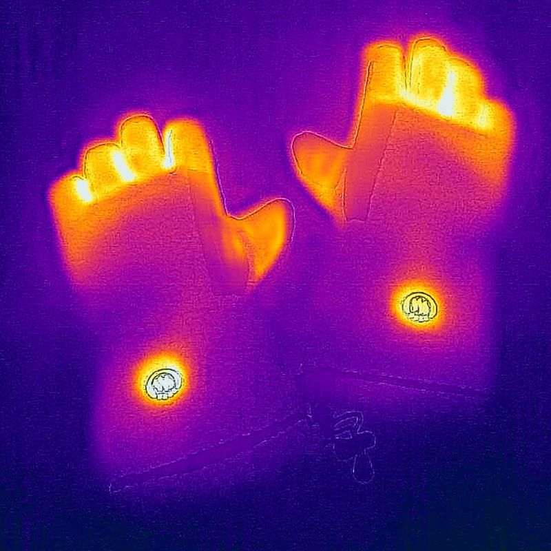 Рукавиці з підігрівом Glovii GS3 бежеві 9