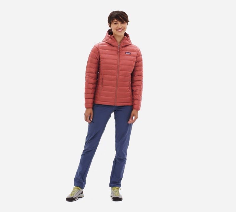 Пуховик жіночий Patagonia Down Sweater Hoody burl red 8
