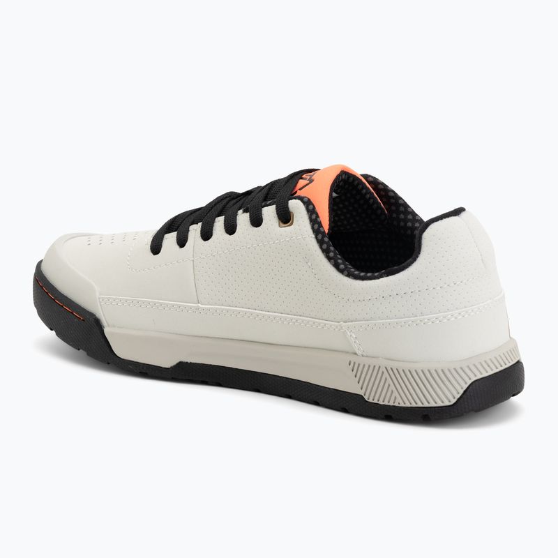 Кросівки велосипедні чоловічі Leatt Flat 2.0 cream white 3