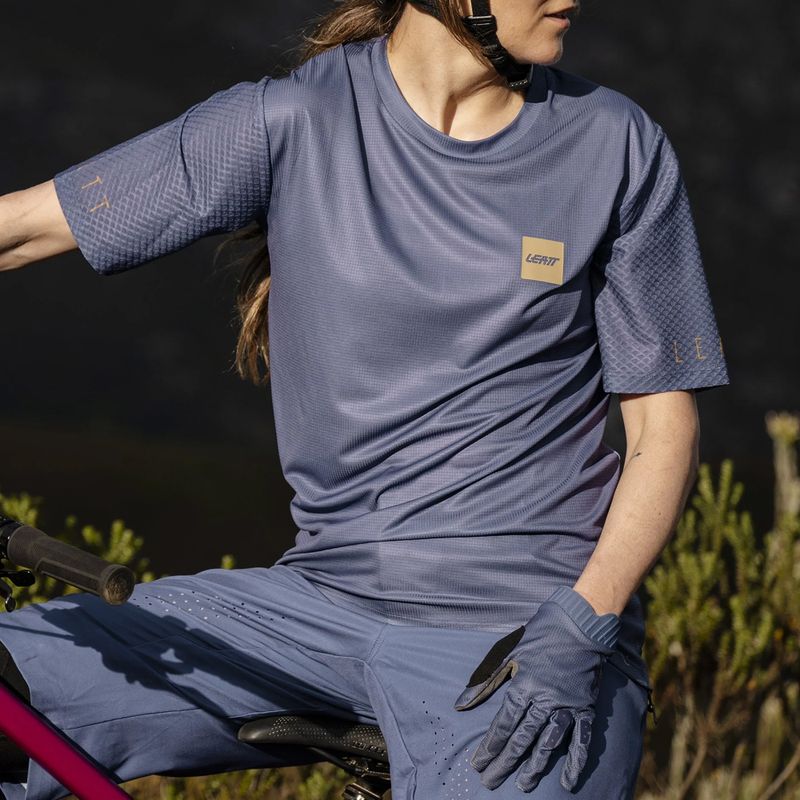 Футболка велосипедна жіноча Leatt MTB Trail 3.0 cosmic blue 3