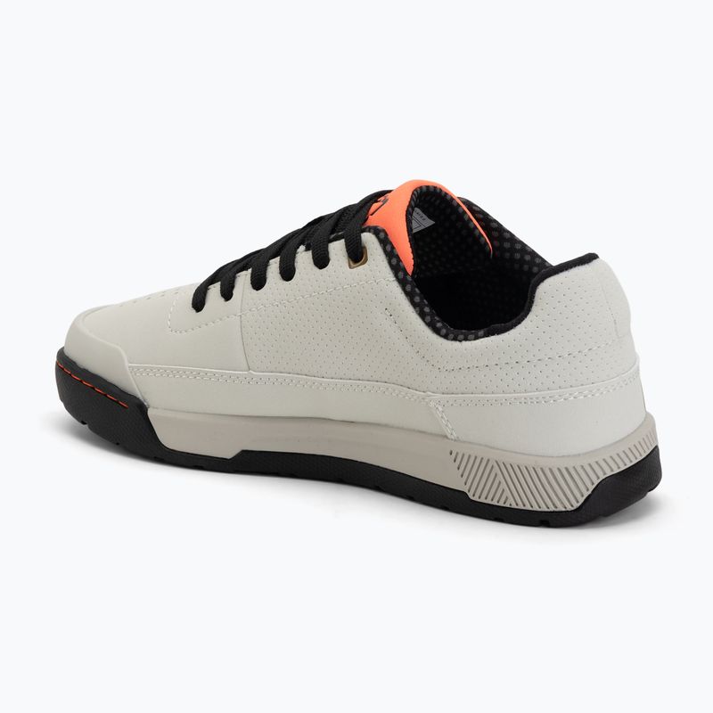 Кросівки велосипедні жіночі Leatt Flat 2.0 W cream white 3