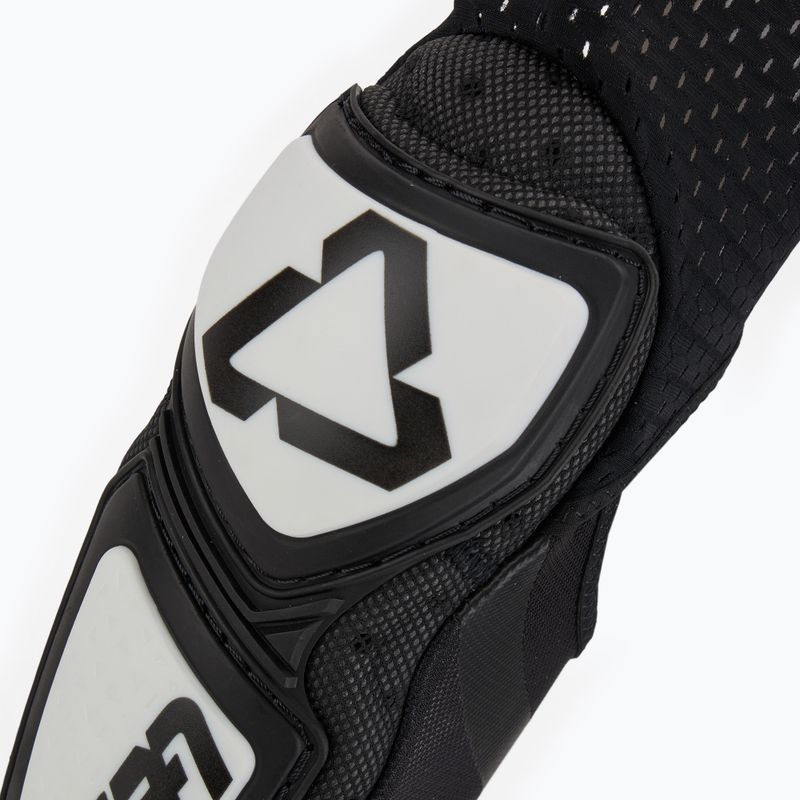 Захист велосипедний на лікті Leatt Contour white/black 4