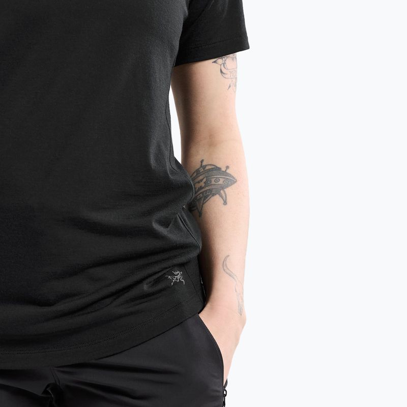 Футболка жіноча Arcteryx Lana Crew black 5