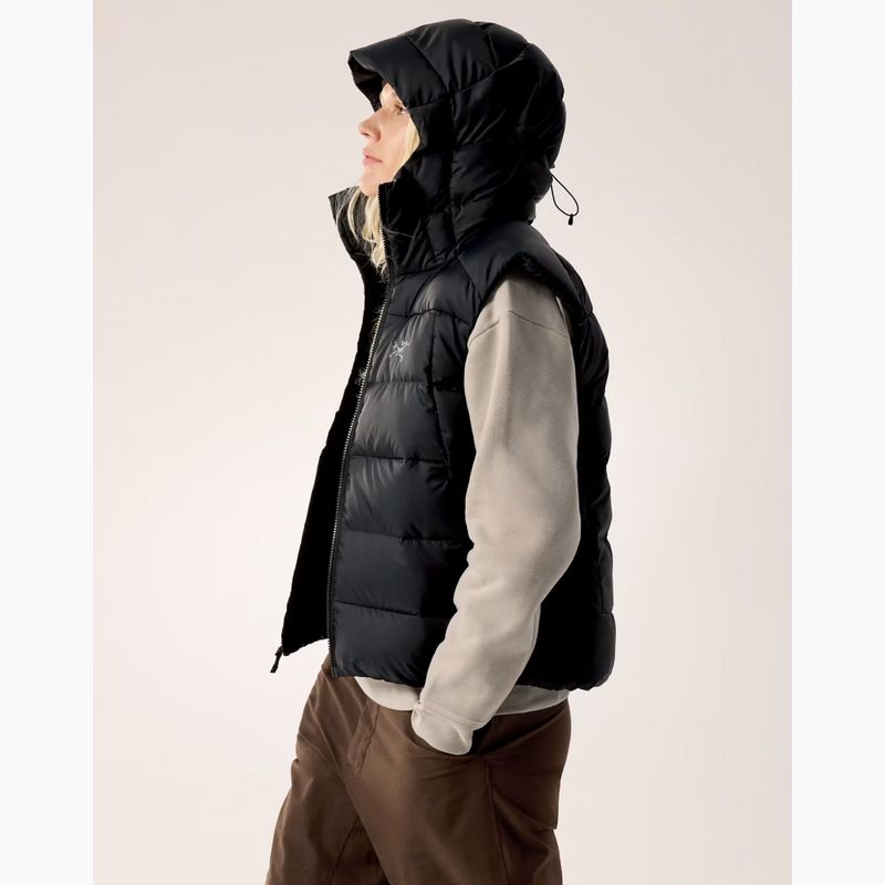 Жилет жіночий Arcteryx Thorium black Ii 3