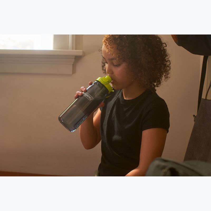 Туристична пляшка Nalgene On The Fly 740 мл вугільний/кришка лайм 9