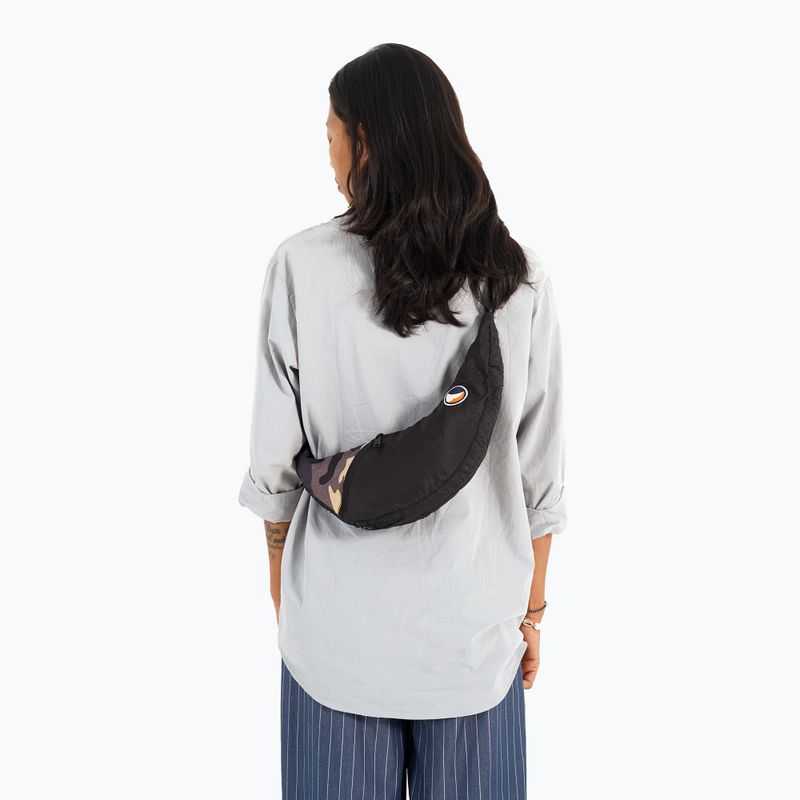 Сумка на плече Ticket To The Moon Upcycled Sling black/camo 4