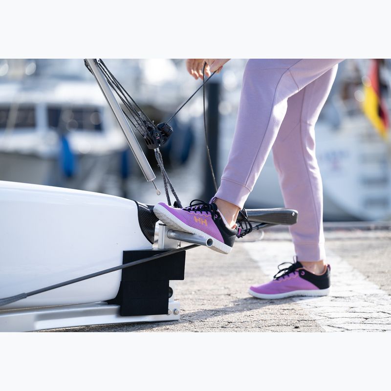 Кросівки вітрильні жіночі Helly Hansen HP Foil Evo meta pink / black 6