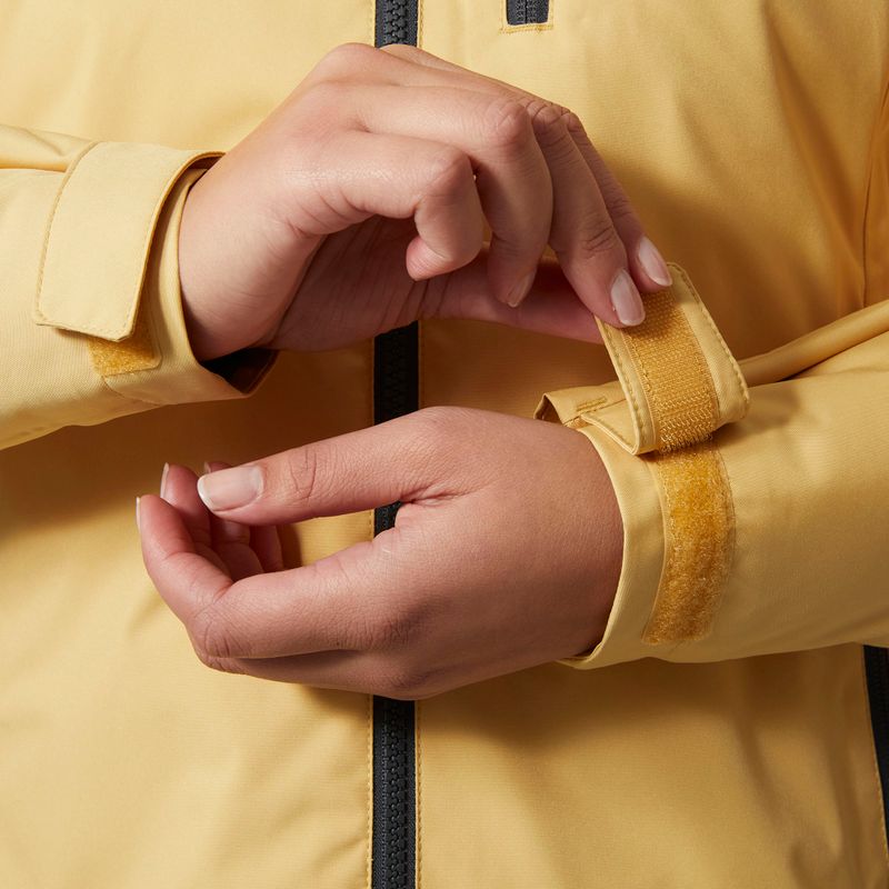 Куртка вітрильна жіноча Helly Hansen Crew Hooded Midlayer 2.0 sand 6