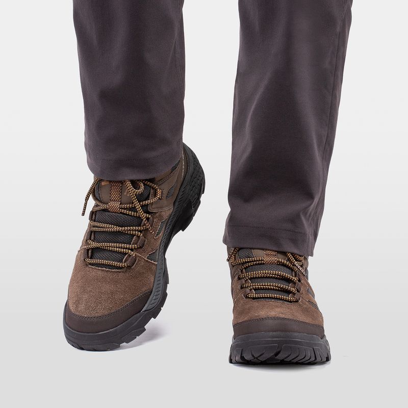 Черевики трекінгові чоловічі Helly Hansen Switchback Low 3 HellyTech bushwacker/coffe bean 9