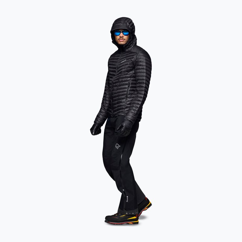 Пуховик чоловічий Norrona Trollveggen Down800 Super Light Hood Caviar Black 4
