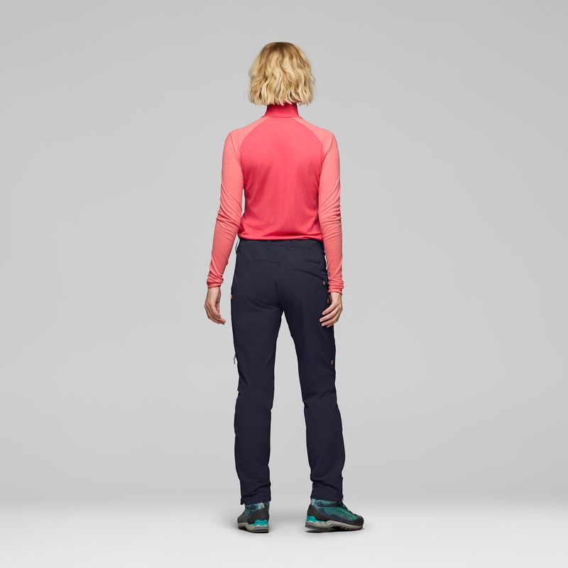 Штани трекінгові жіночі Norrona Femund Flex1 caviar black 3