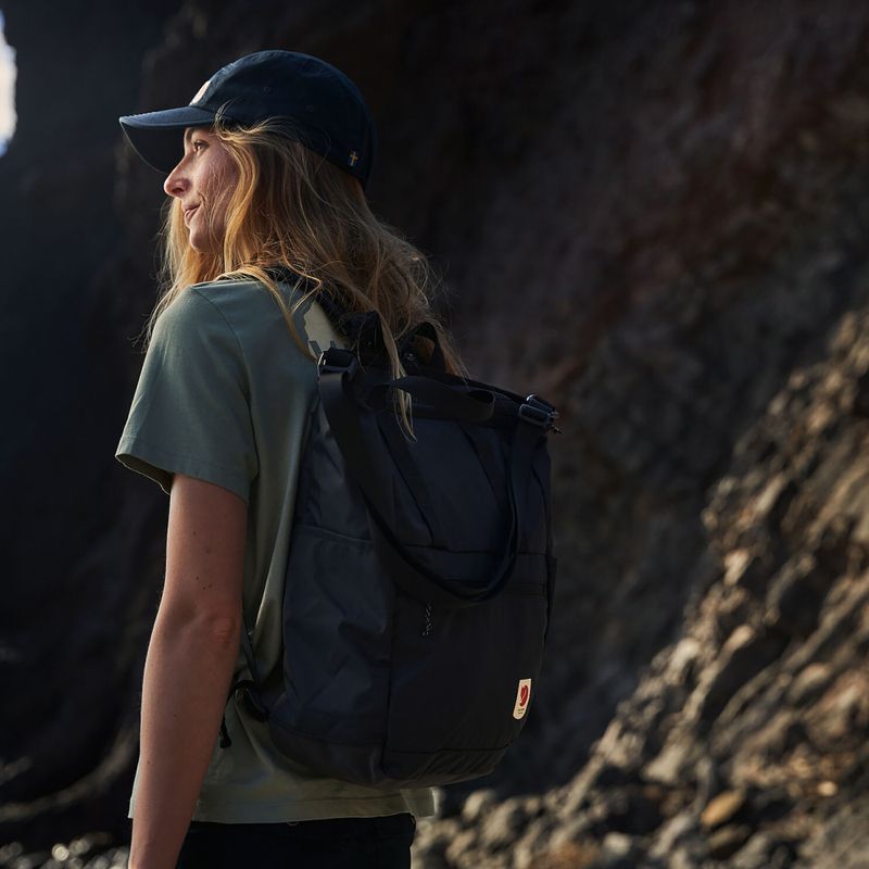 Туристичний рюкзак Fjällräven High Coast Totepack 23 л чорний 5