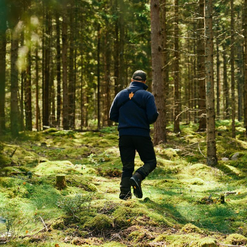 Штани трекінгові чоловічі Pinewood Caribou TC Extreme moss green/black 4